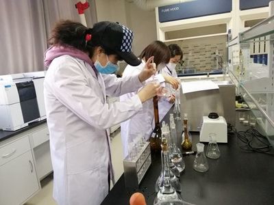 陜西省榆林市纖維檢驗所 多維舉措助推企業(yè)復工復產(chǎn) 保障纖維制品市場健康有序發(fā)展