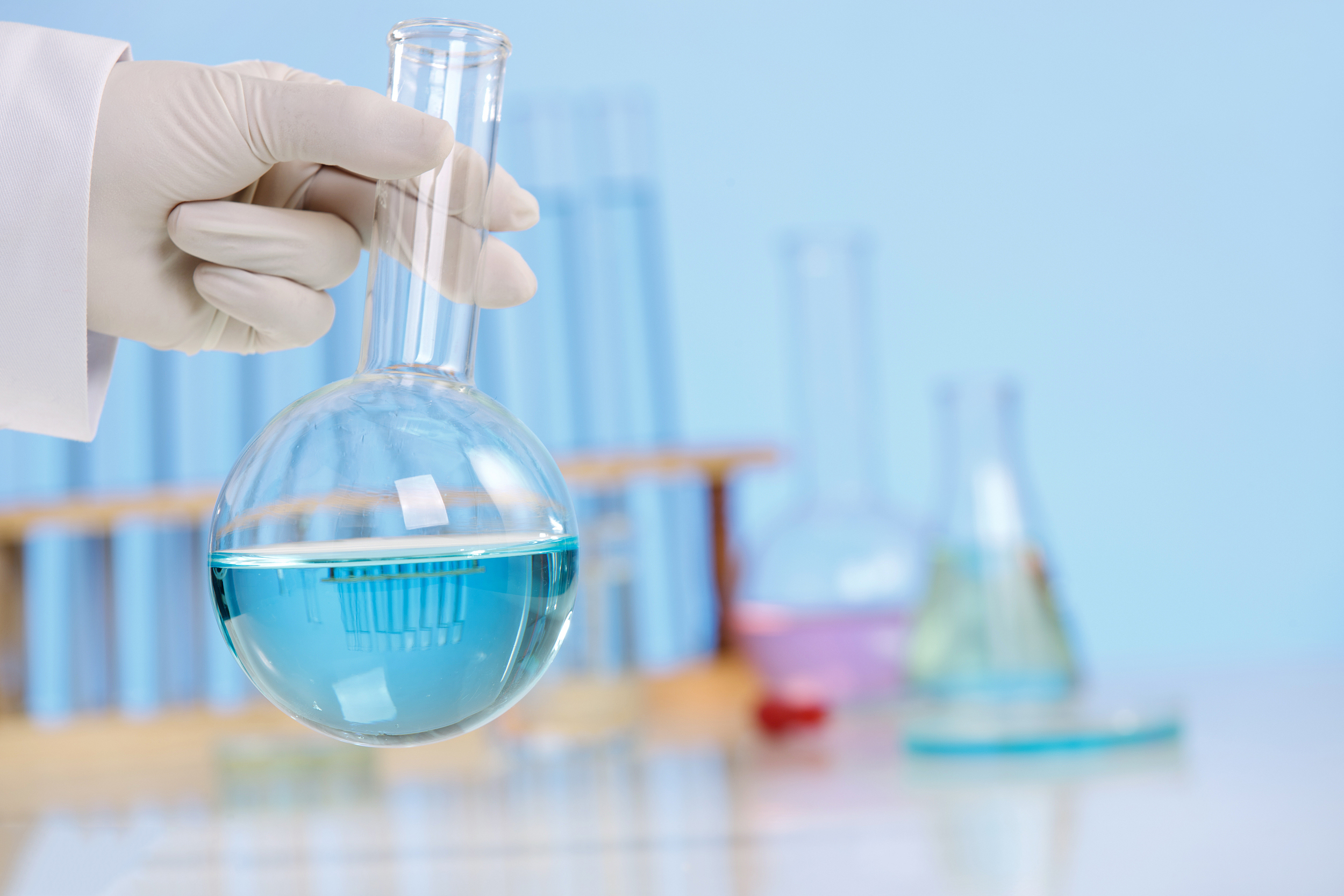 臺(tái)大啟動(dòng)檢驗(yàn)服務(wù)，Dr.klatz牛樟芝首批通過(guò)檢測(cè)，引領(lǐng)室內(nèi)環(huán)境安全新標(biāo)準(zhǔn)